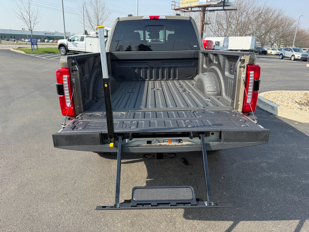New 2026 Ford F350 Lariat w/ Tremor Off-Road Package AWD/4WD image 25