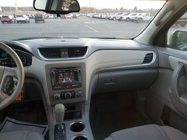 Used 2014 Chevrolet Traverse LS image 12