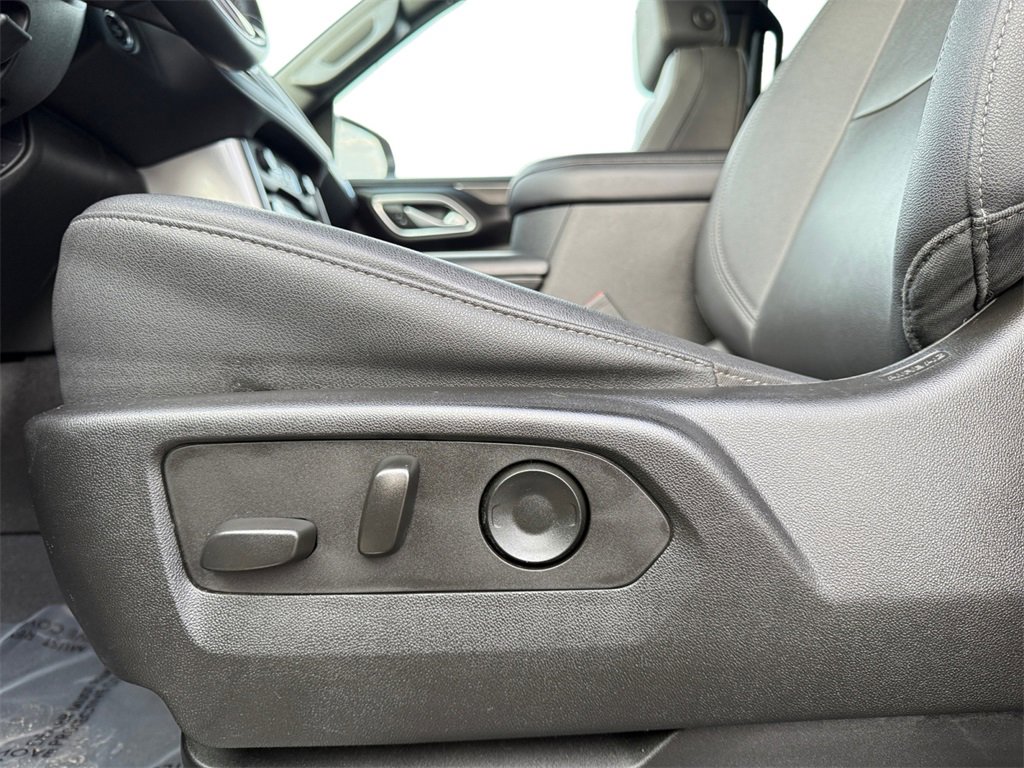 Used 2023 Chevrolet Tahoe LT image 10