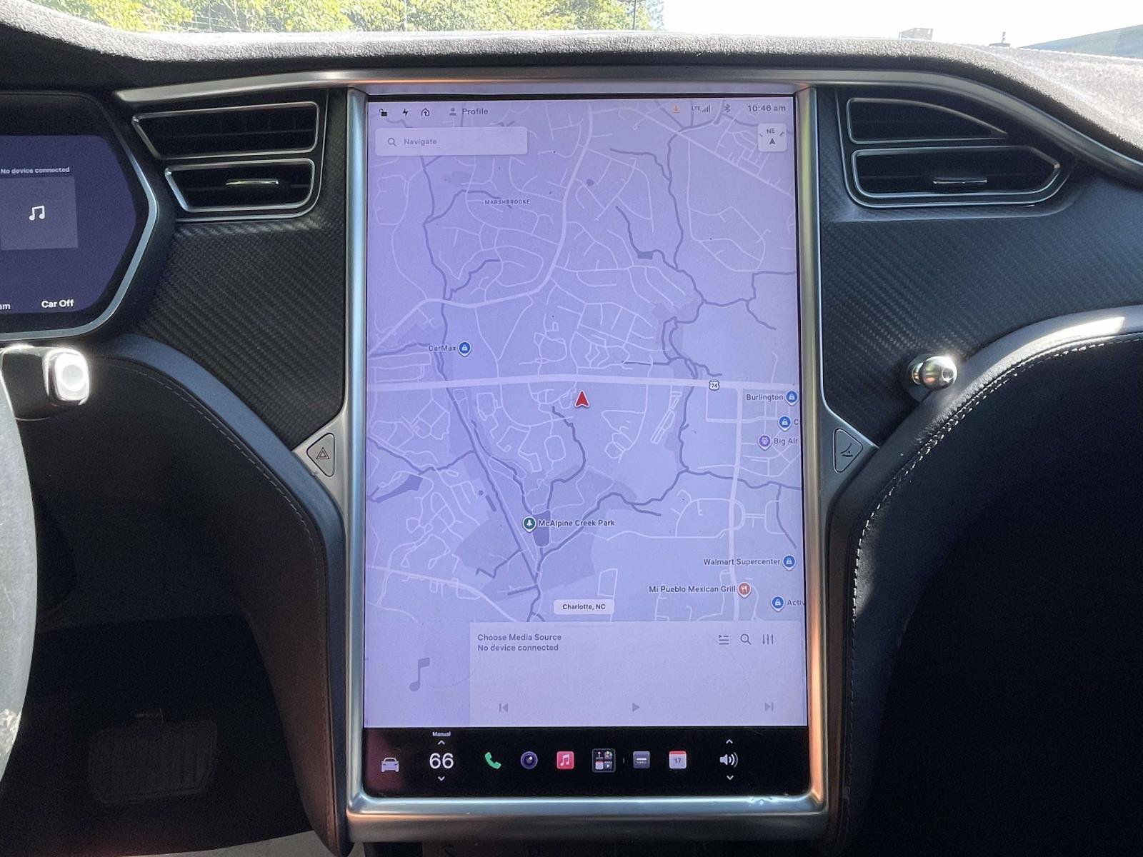 Used 2017 Tesla Model X 75D AWD/4WD image 21
