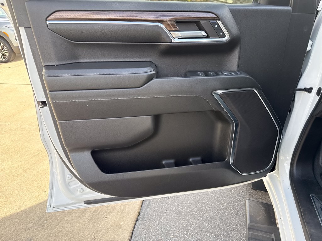 Certified 2023 Chevrolet Silverado 1500 LT AWD/4WD image 27