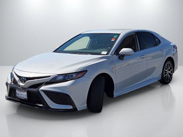 Used 2023 Toyota Camry SE image 8