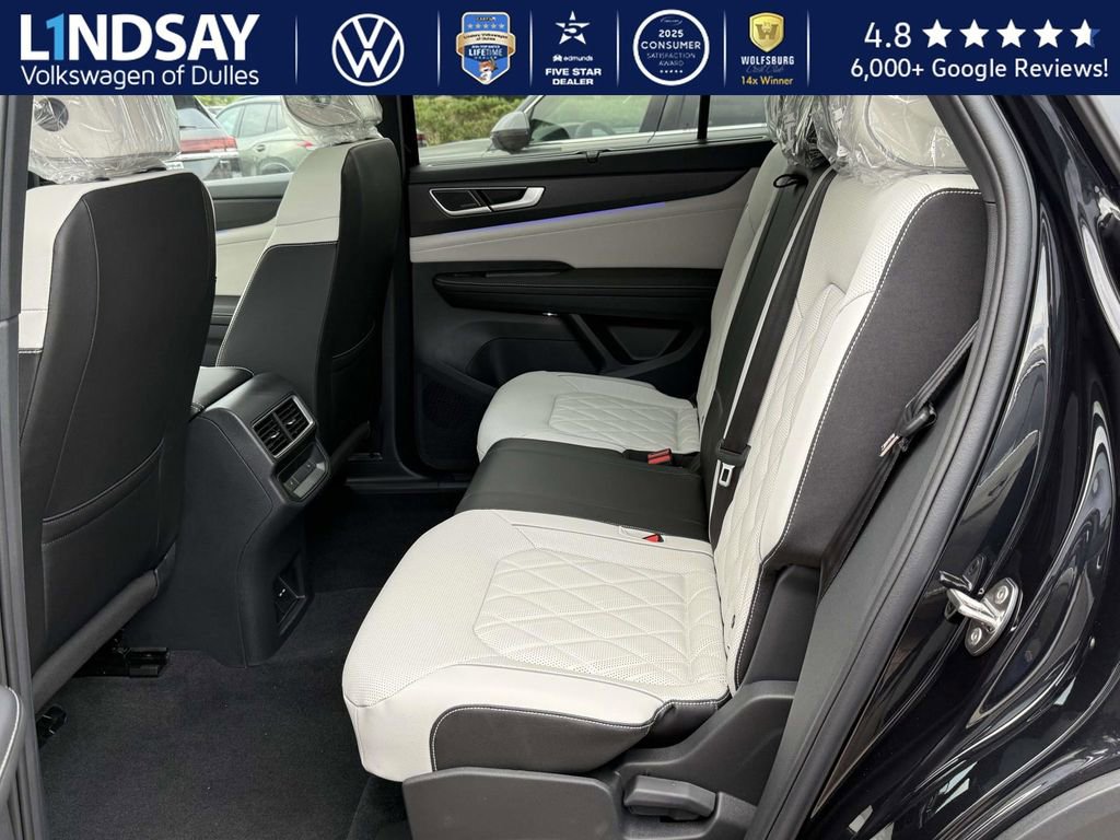 New 2026 Volkswagen Atlas Cross Sport SEL Premium R-Line image 9