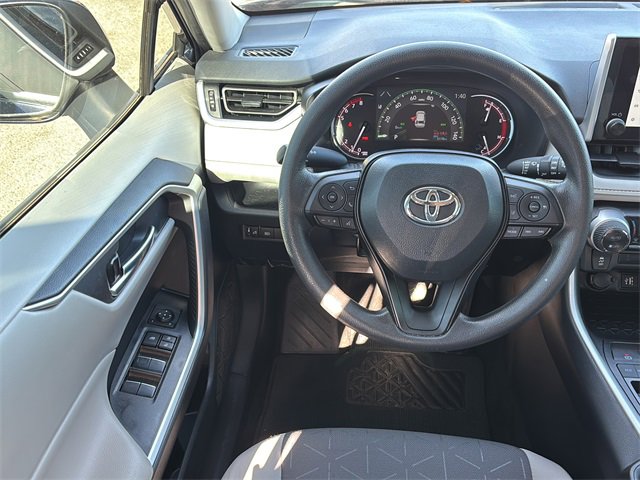 Used 2024 Toyota RAV4 XLE image 15