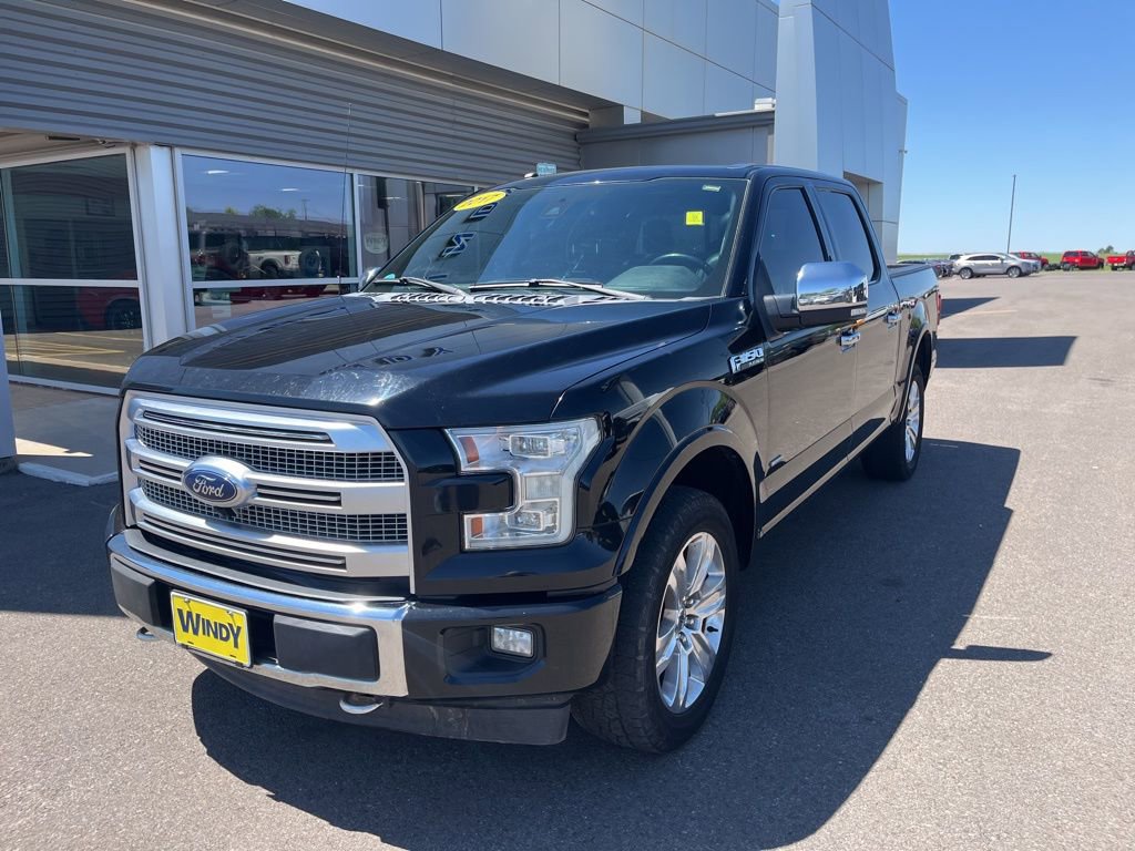 Used 2017 Ford F150 Platinum w/ Equipment Group 701A Luxury AWD/4WD image 2