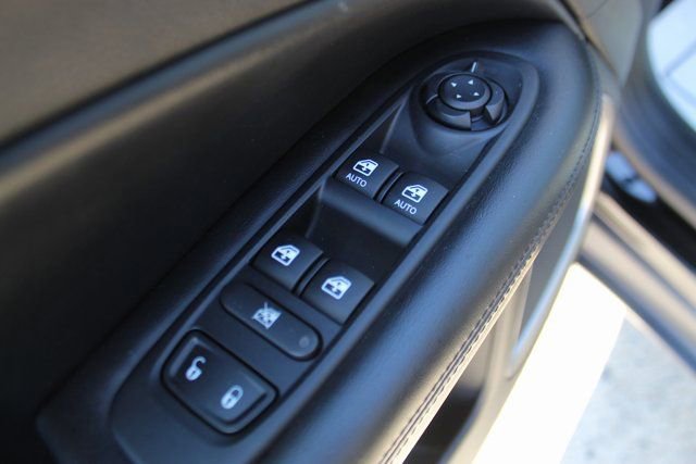 Used 2020 Jeep Compass Latitude image 9