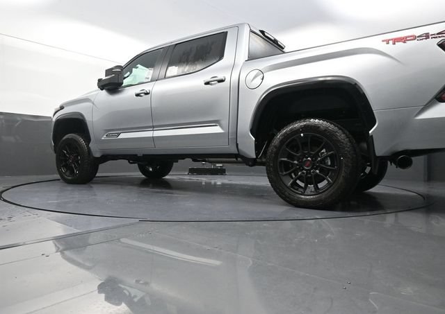 New 2026 Toyota Tundra Platinum AWD/4WD image 31