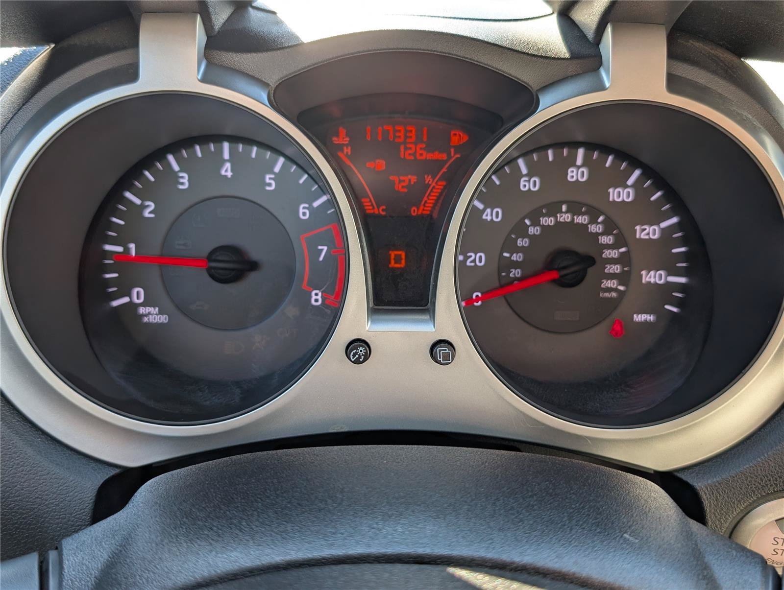 Used 2014 Nissan Juke SV AWD/4WD image 26