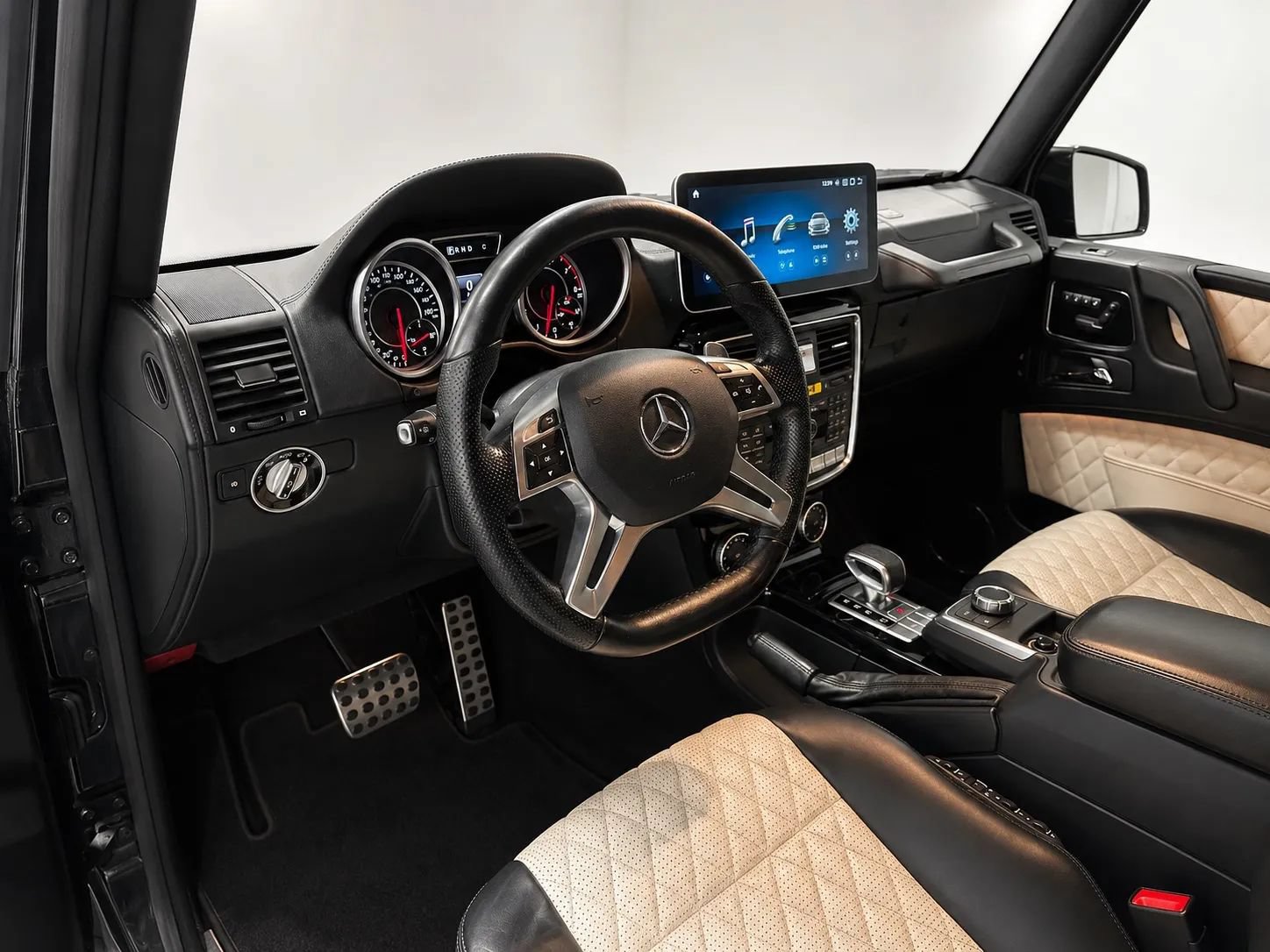 Used 2016 Mercedes-Benz G 65 AMG 4MATIC image 10