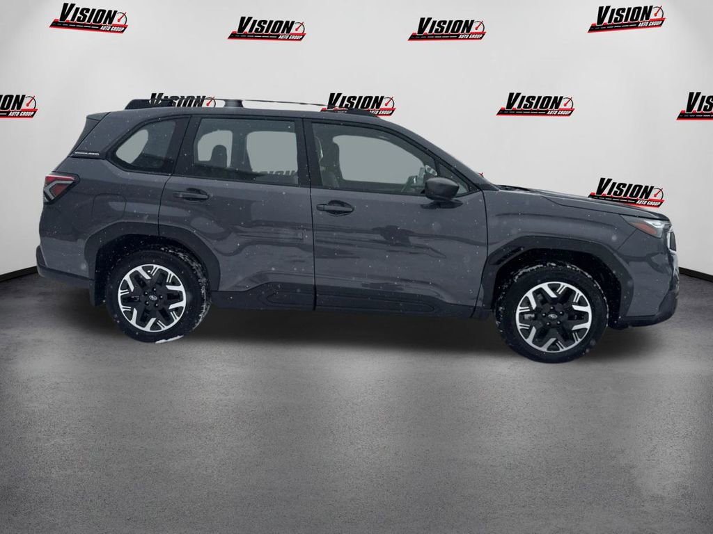 Used 2025 Subaru Forester image 4