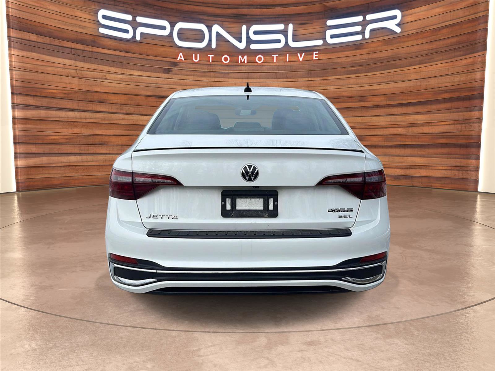 Used 2024 Volkswagen Jetta SEL image 4