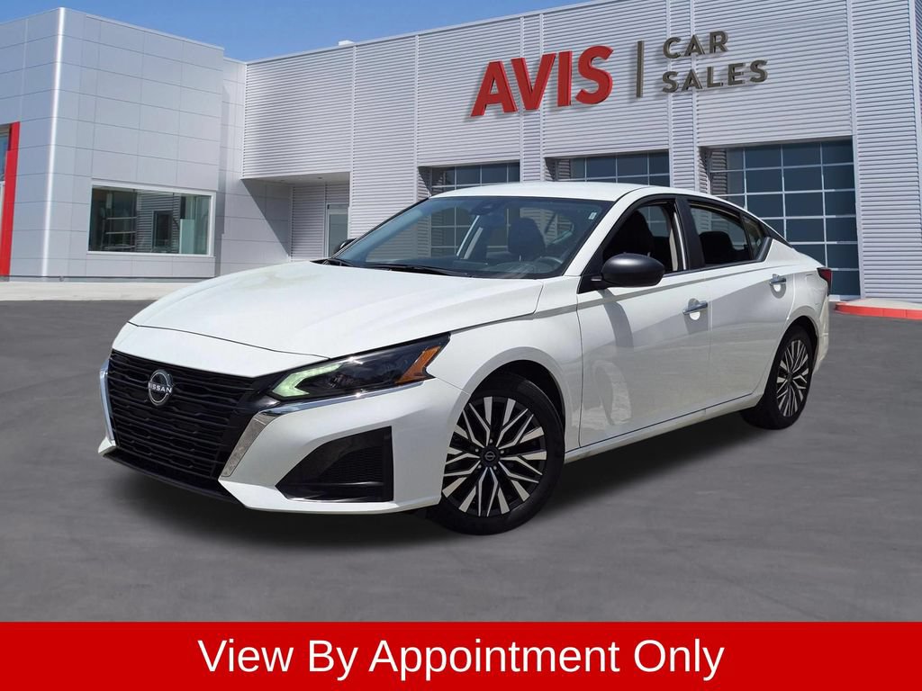 Used 2025 Nissan Altima 2.5 SV