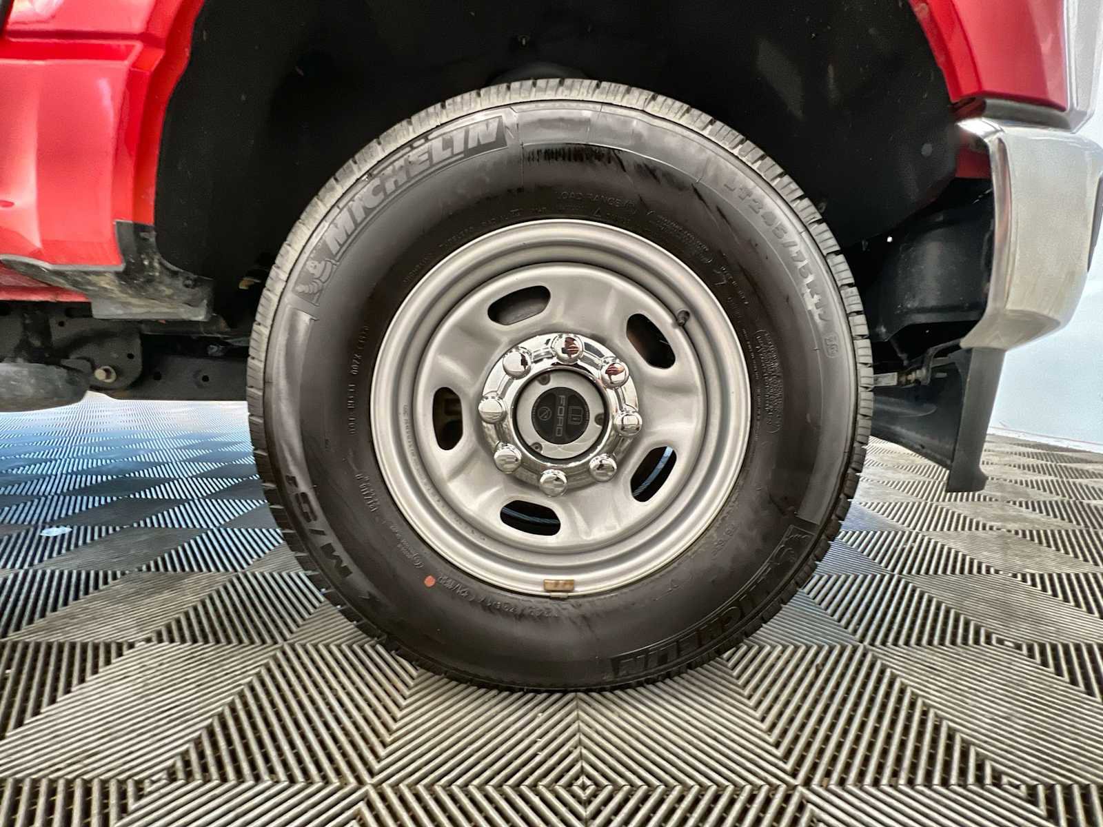 Used 2024 Ford F250 XL w/ Snow Plow Prep Package AWD/4WD image 18