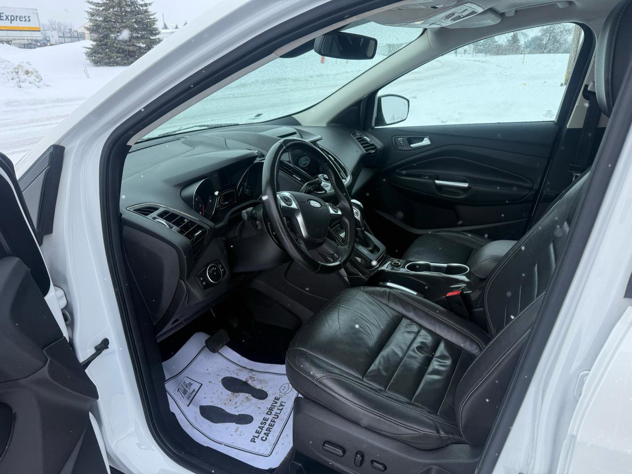 Used 2016 Ford Escape Titanium w/ Equipment Group 301A image 12