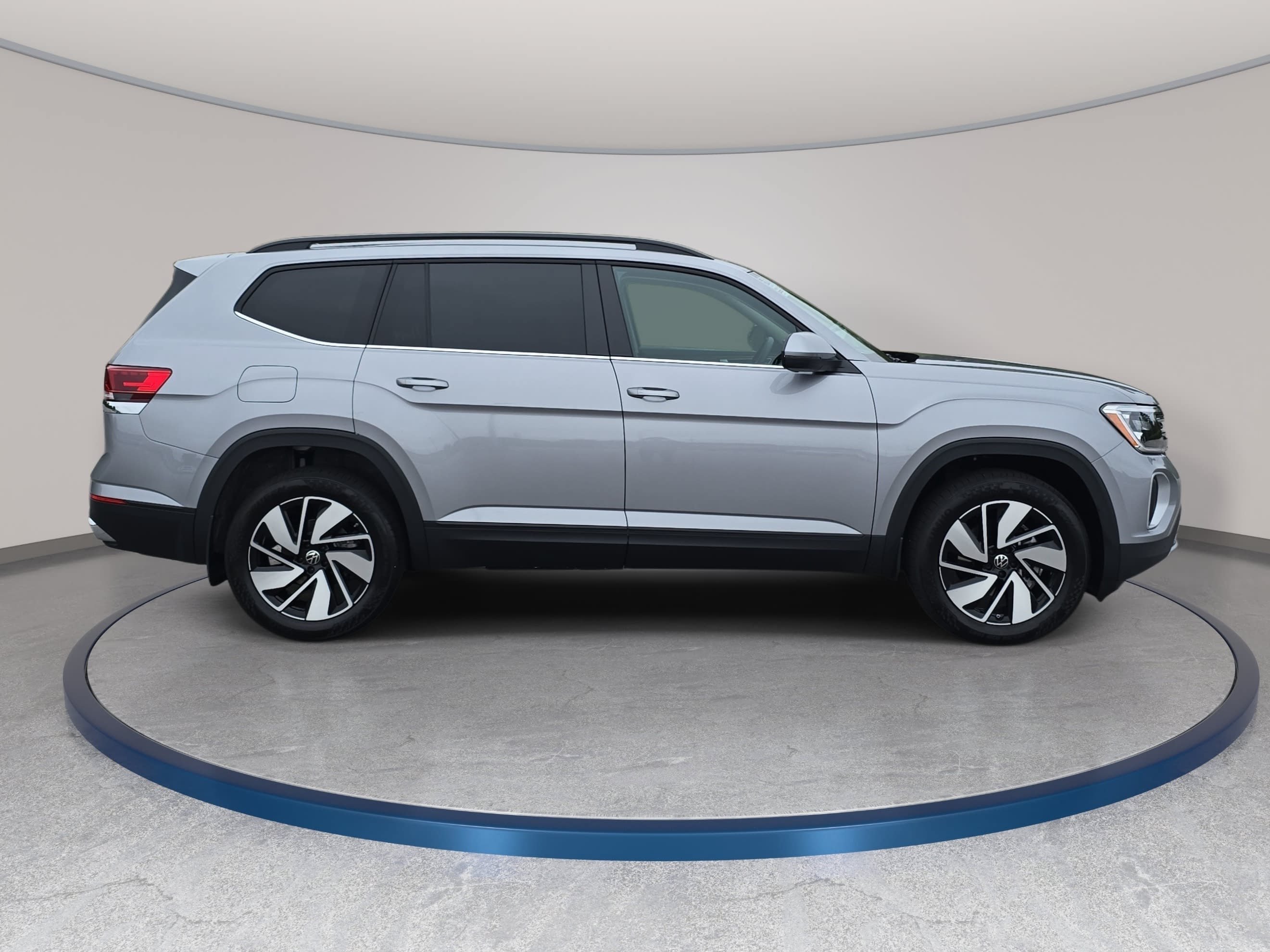 New 2026 Volkswagen Atlas SE AWD/4WD image 4