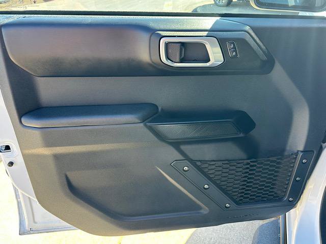 Used 2025 Ford Bronco Badlands AWD/4WD image 17