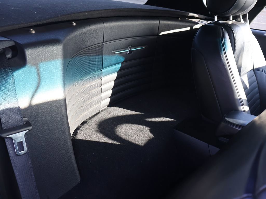 Used 2003 Ford Thunderbird image 8