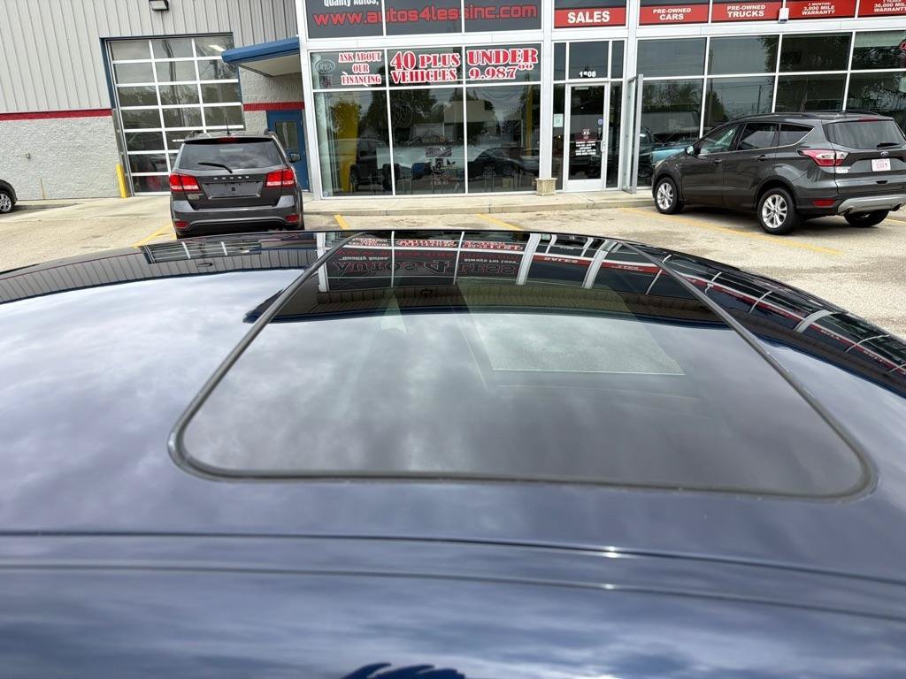 Used 2008 BMW 550i Sedan w/ Cold Weather Pkg RWD image 10
