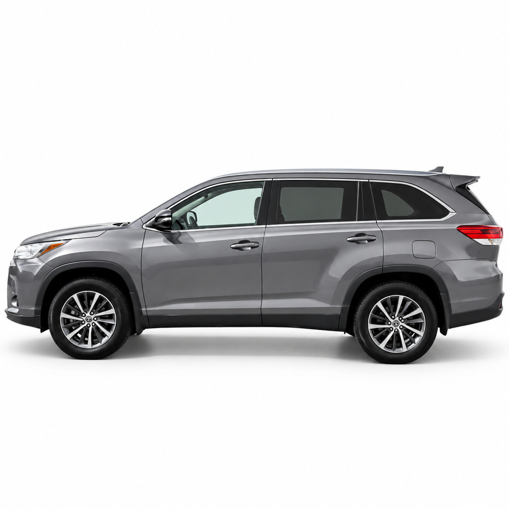 Used 2019 Toyota Highlander XLE AWD/4WD image 3