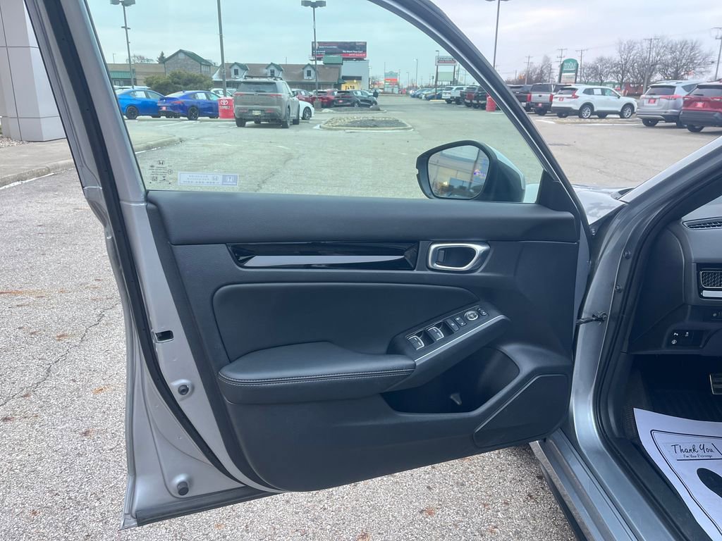 Used 2022 Honda Civic Sport Touring image 11