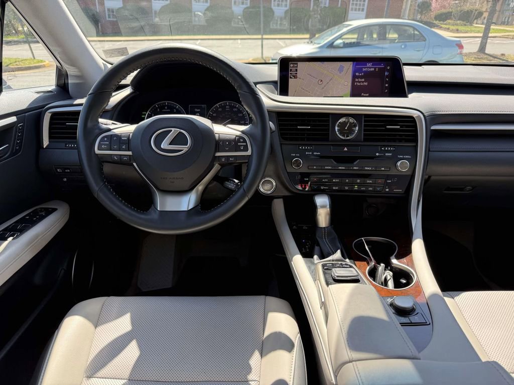 Used 2019 Lexus RX 350 AWD w/ Navigation Package image 8