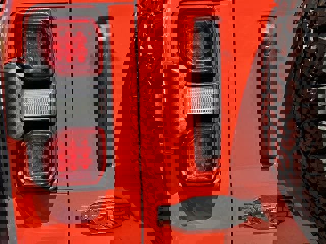 Used 2022 Ford Bronco Raptor image 7