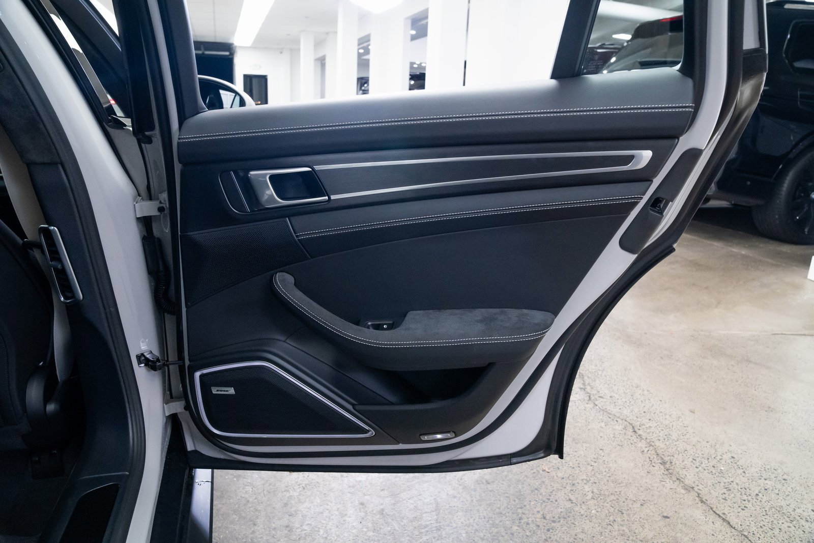 Used 2023 Porsche Panamera GTS image 22