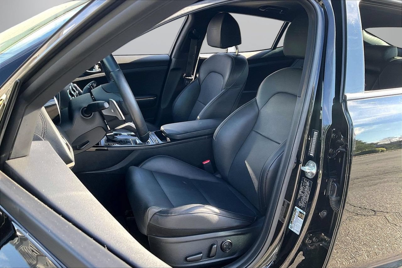 Used 2023 Kia Stinger GT-Line w/ Sun & Sound Package RWD image 22