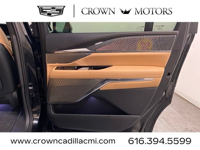 Certified 2025 Cadillac Escalade IQ Sport 2 AWD/4WD image 26