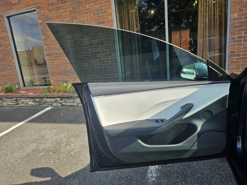 Used 2024 Tesla Model 3 Performance AWD/4WD image 36