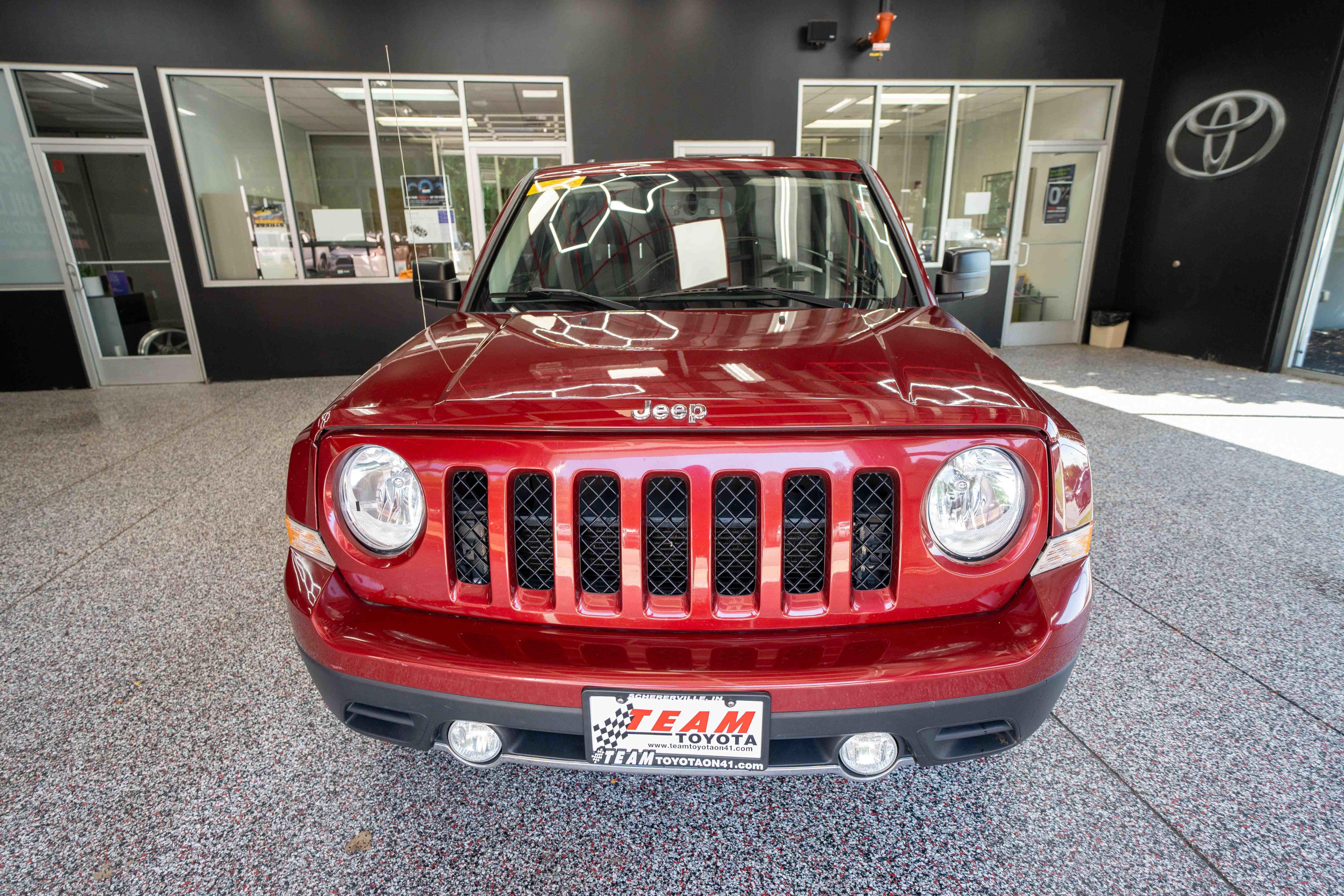 Used 2014 Jeep Patriot Limited FWD image 6