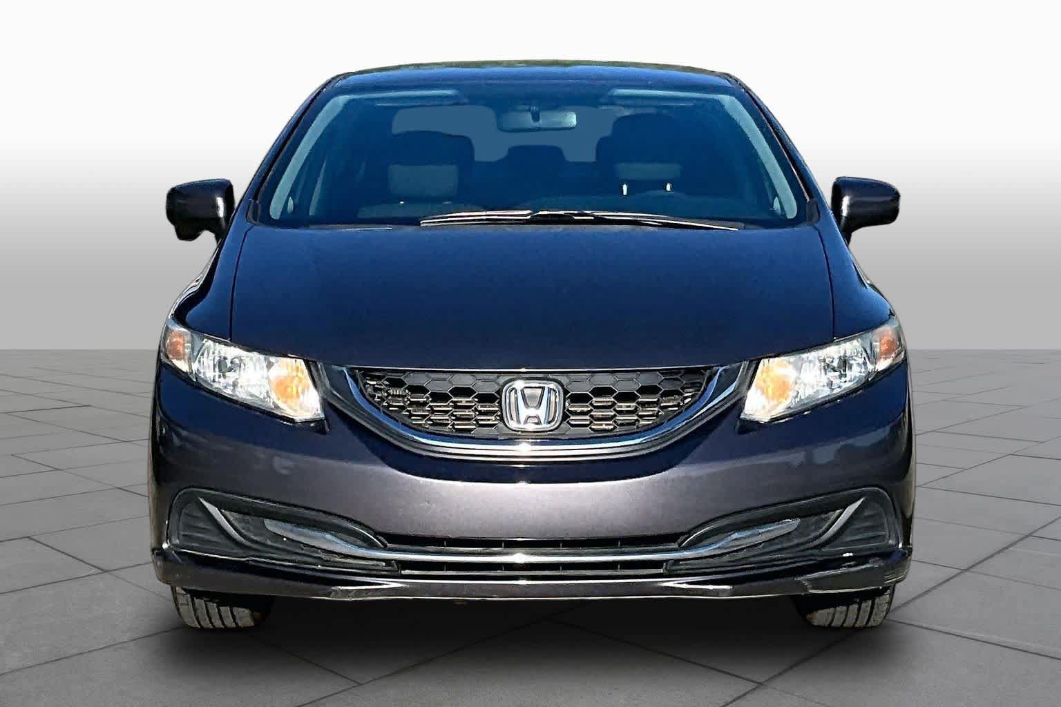 Used 2015 Honda Civic SE image 4