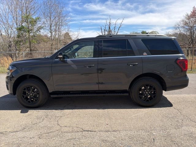 Used 2022 Ford Expedition Timberline image 5