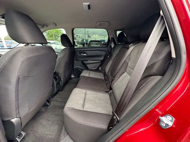Used 2026 Nissan Rogue SV AWD/4WD image 28