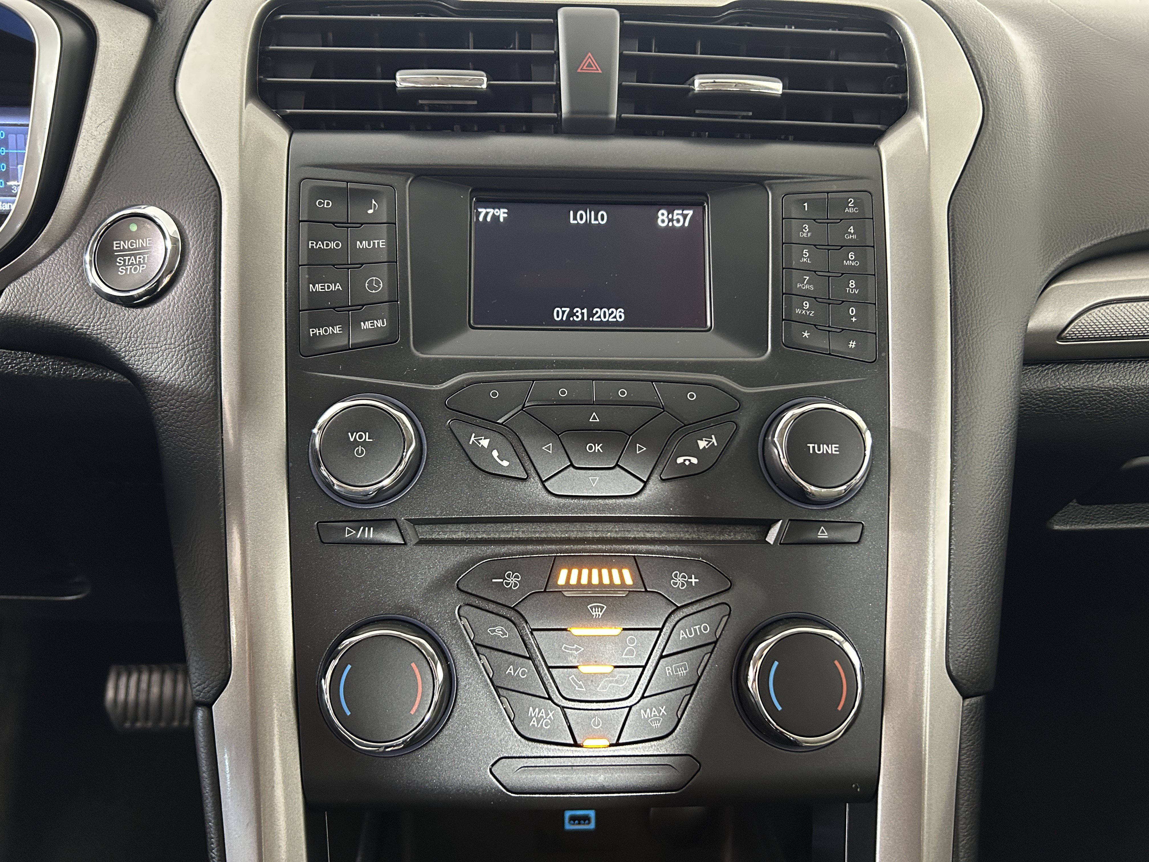 Used 2018 Ford Fusion S FWD image 18