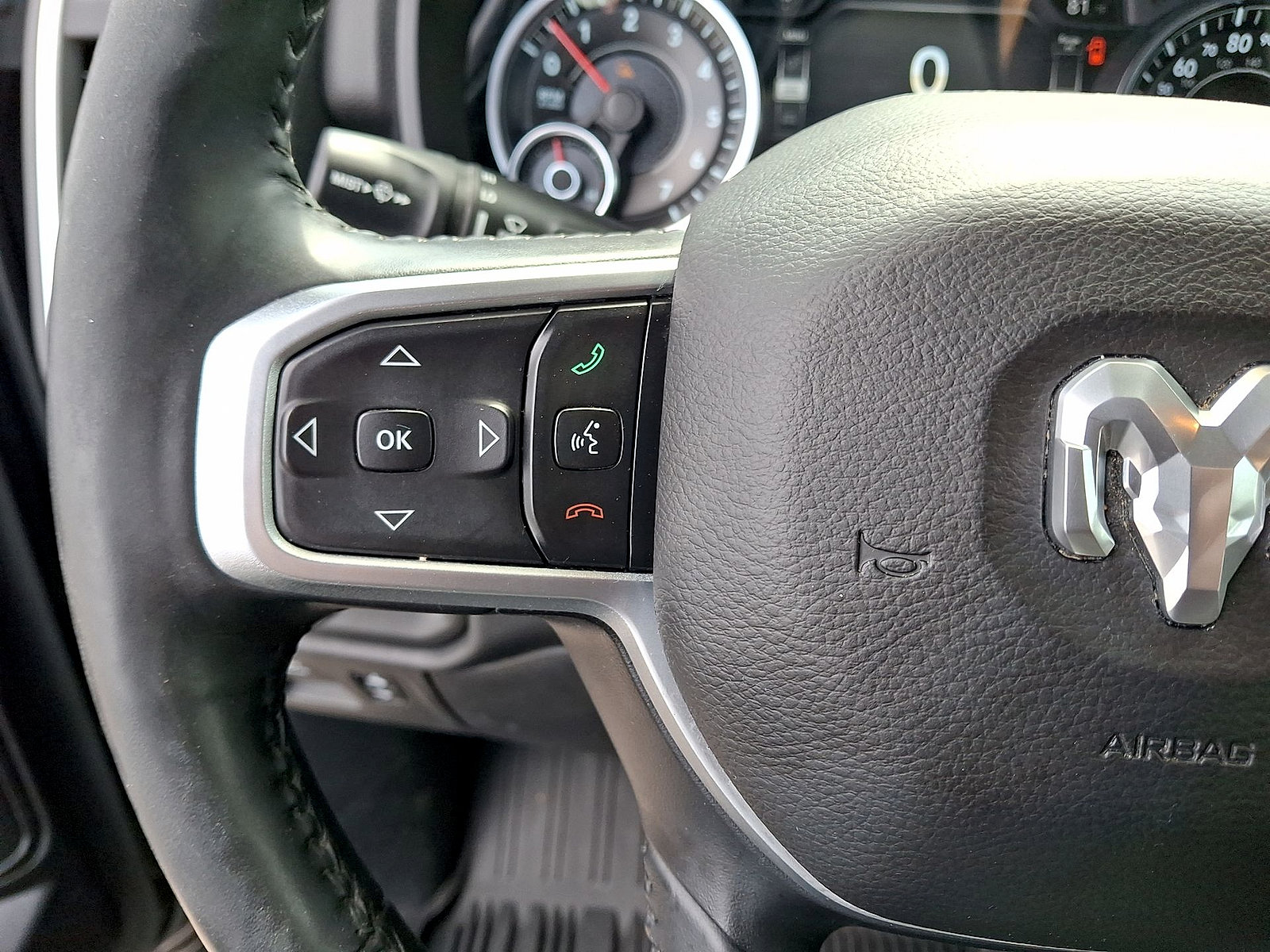 Used 2019 RAM 1500 Big Horn AWD/4WD image 17