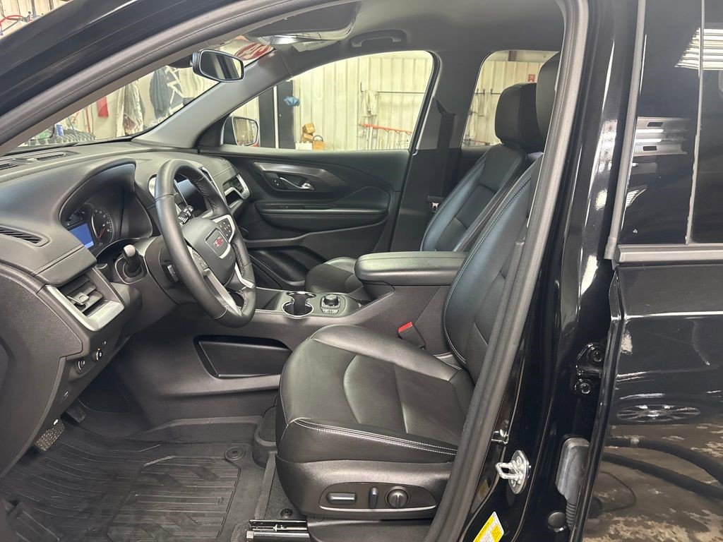 Certified 2024 GMC Terrain SLT w/ LPO, Floor Liner Package AWD/4WD image 14