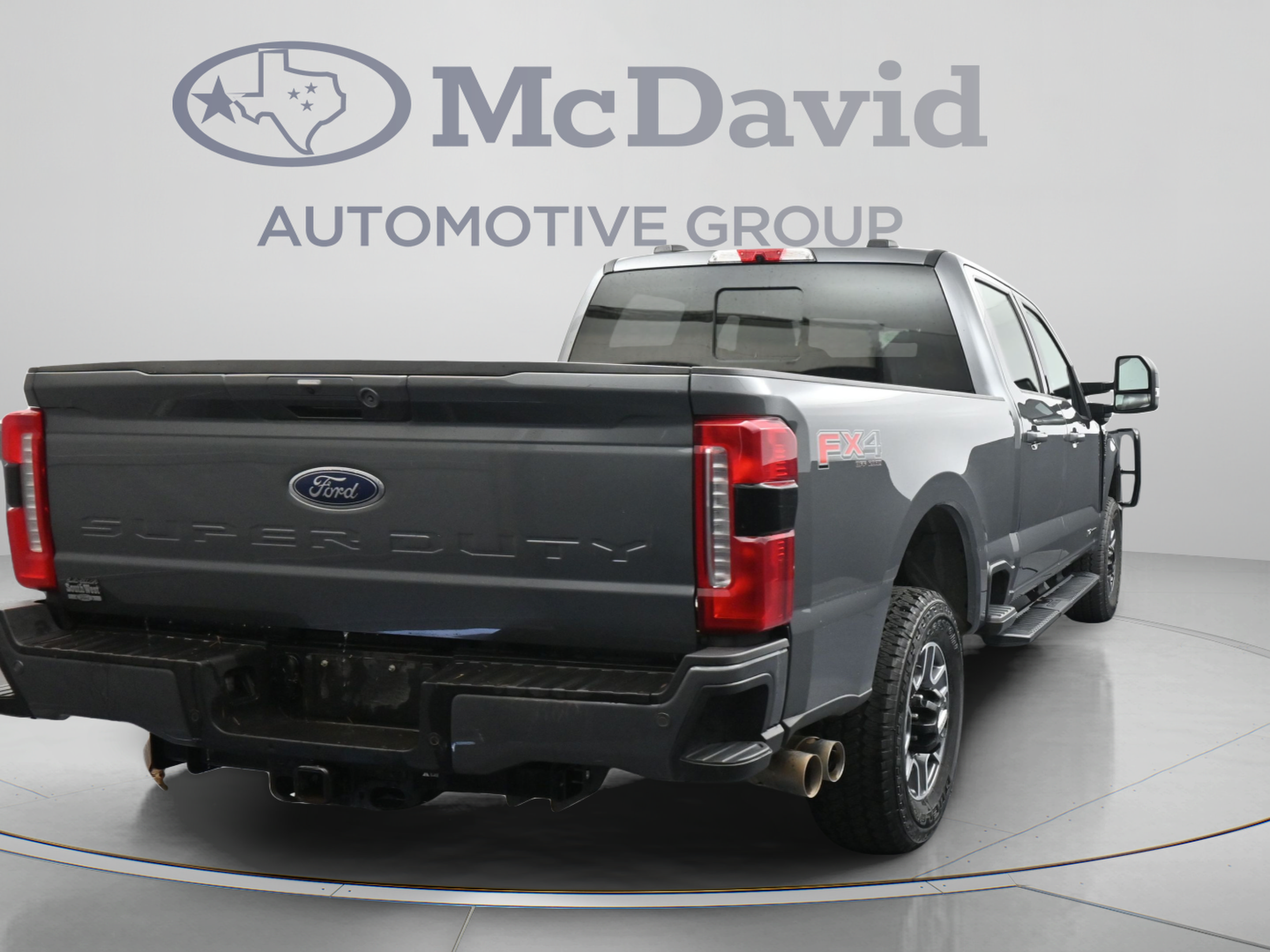 Used 2024 Ford F250 Lariat w/ Lariat Ultimate Package AWD/4WD image 8
