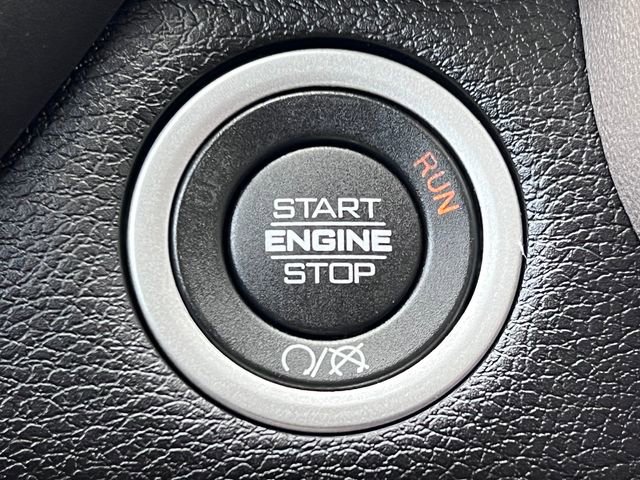 Used 2023 RAM 3500 Laramie AWD/4WD image 35