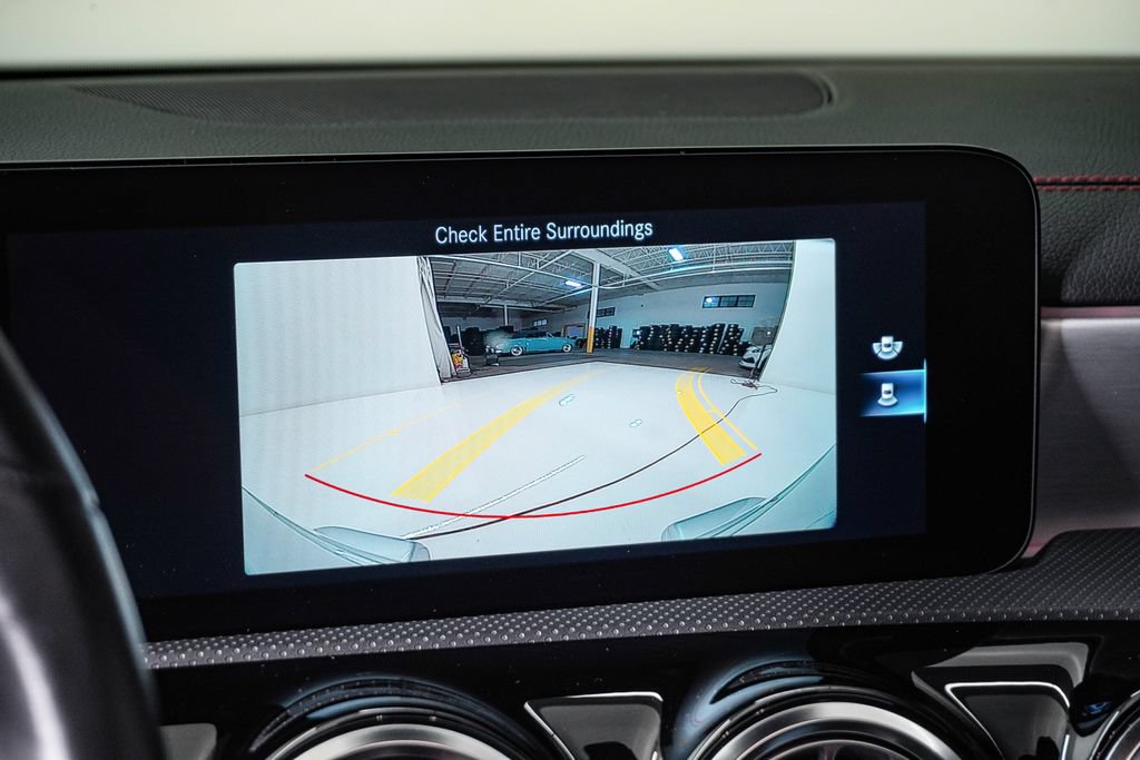 Used 2023 Mercedes-Benz CLA 250 4MATIC image 23