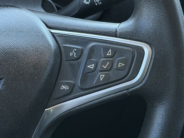 Used 2018 Chevrolet Equinox LT AWD/4WD image 14