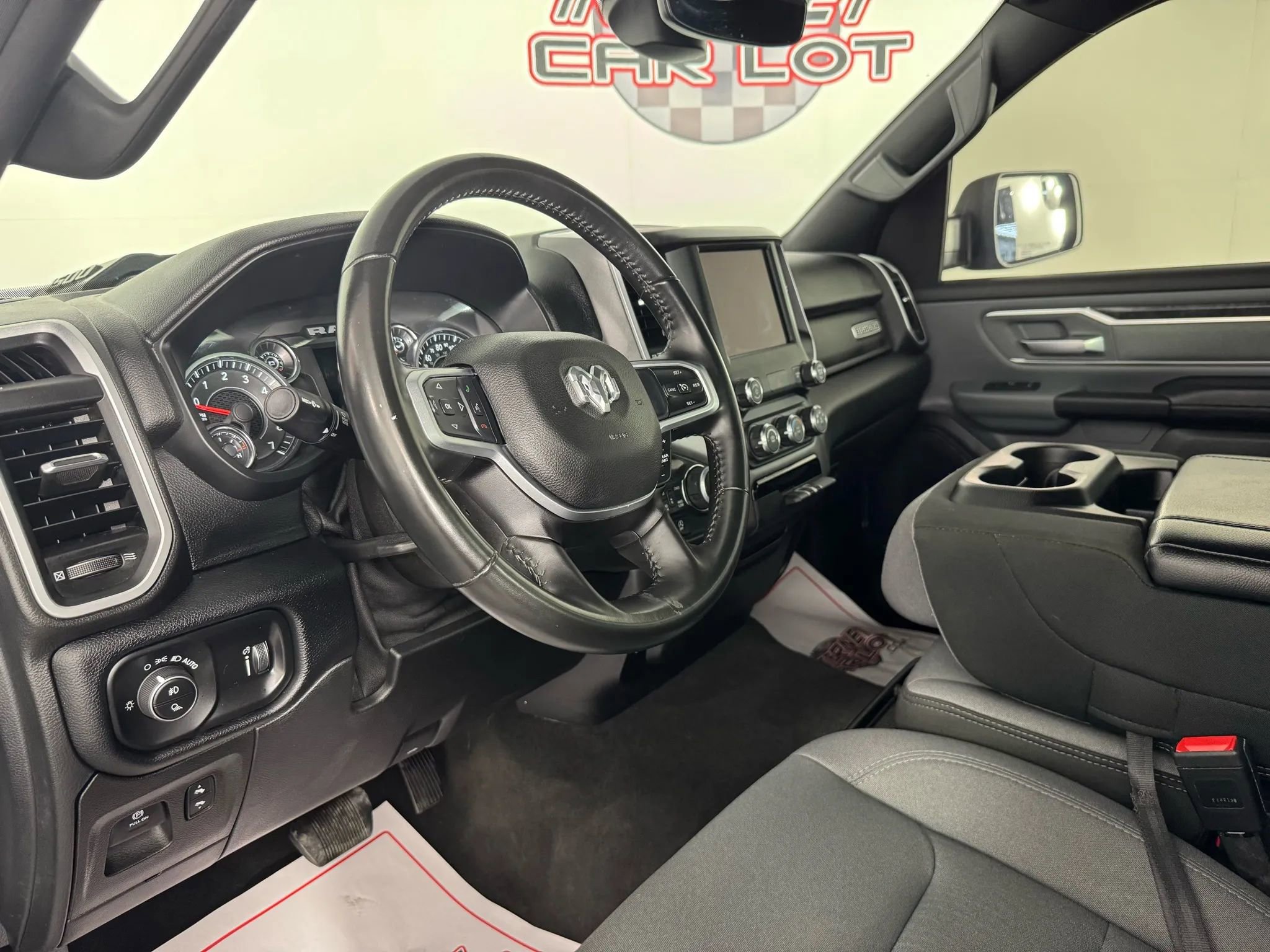 Used 2021 RAM 1500 Big Horn image 10