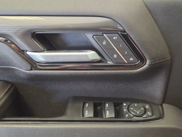 Used 2025 GMC Sierra 2500 AT4 AWD/4WD image 30