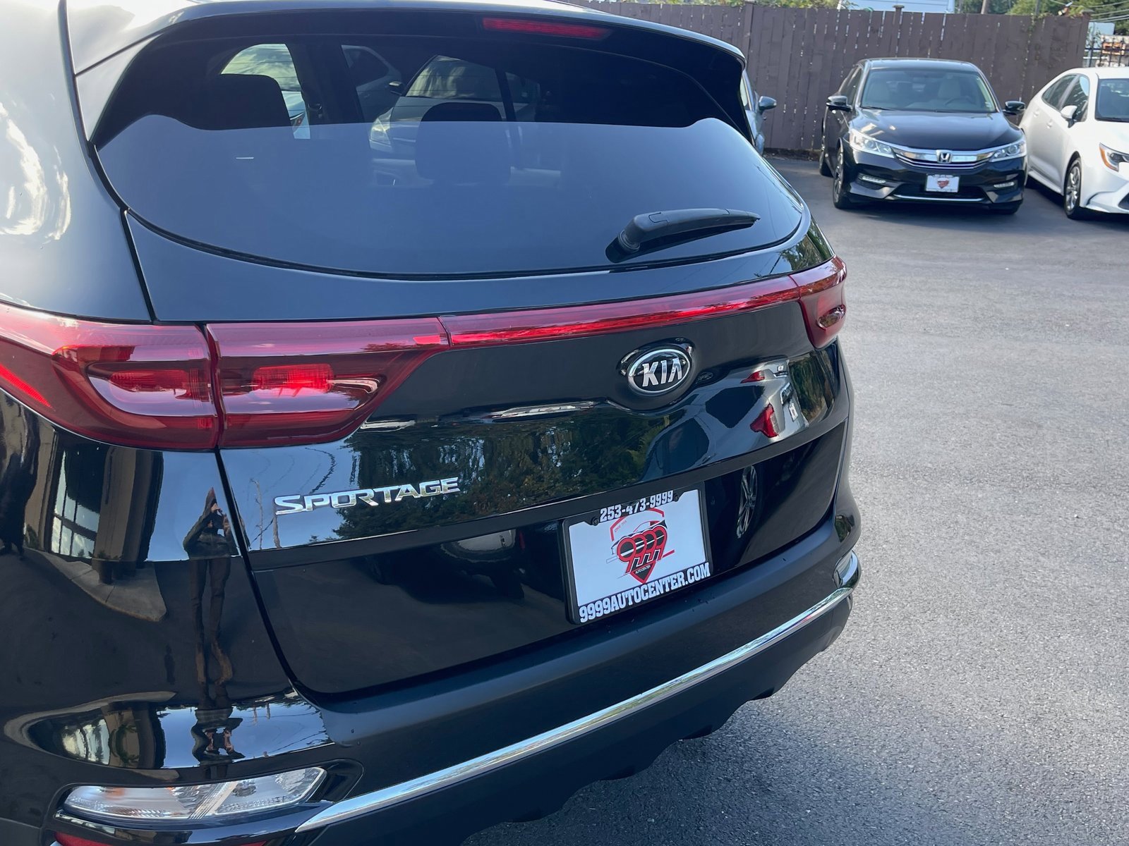 Used 2020 Kia Sportage LX image 6