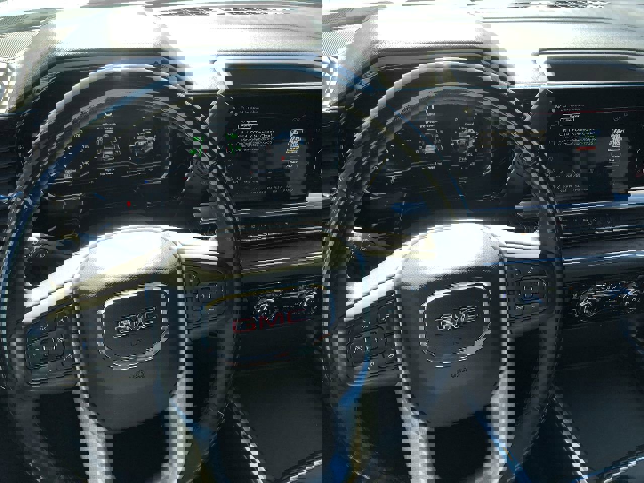 Used 2024 GMC Sierra 2500 SLT w/ SLT Convenience Package image 15