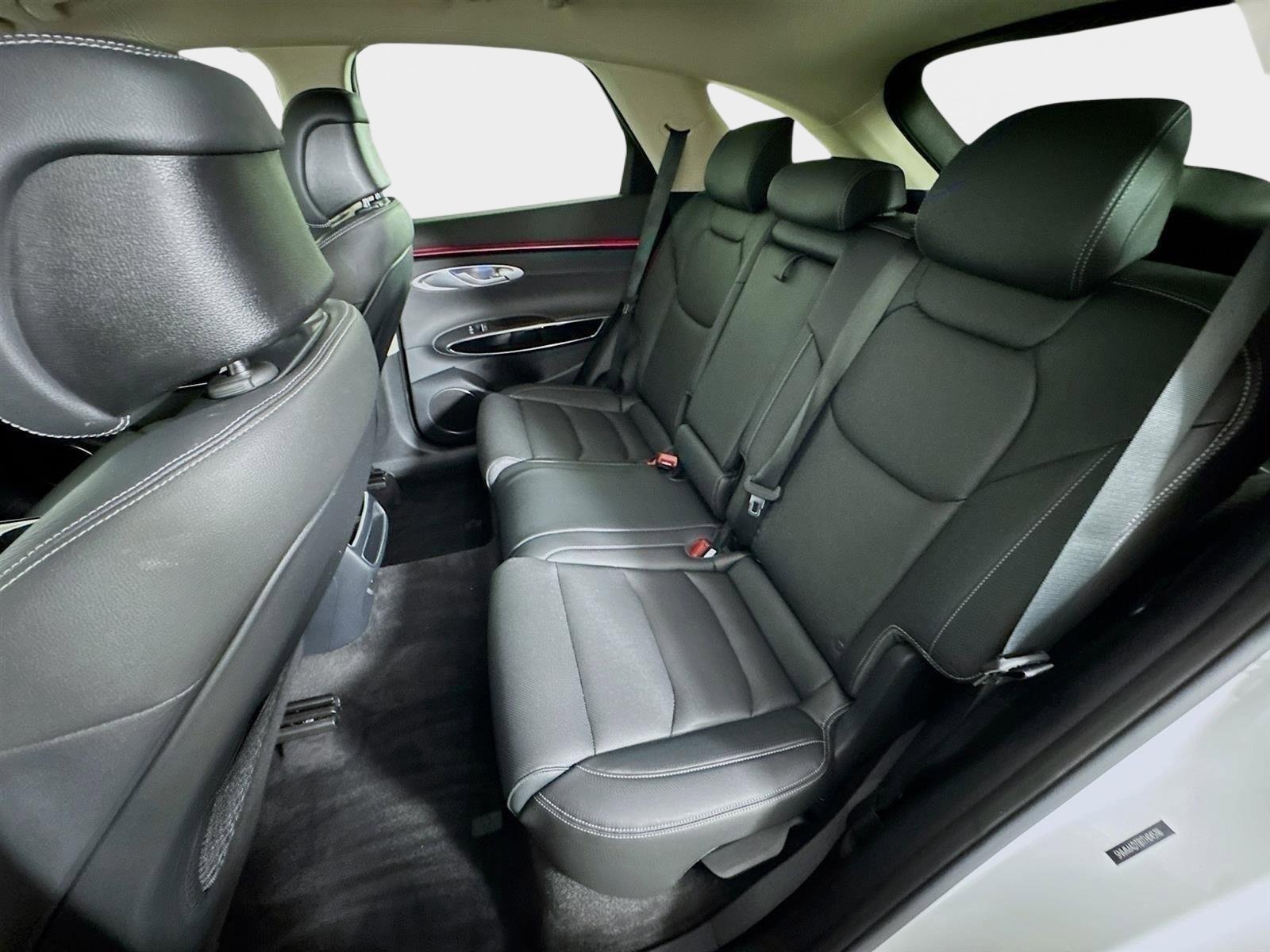 Certified 2026 Genesis GV70 2.5T image 22