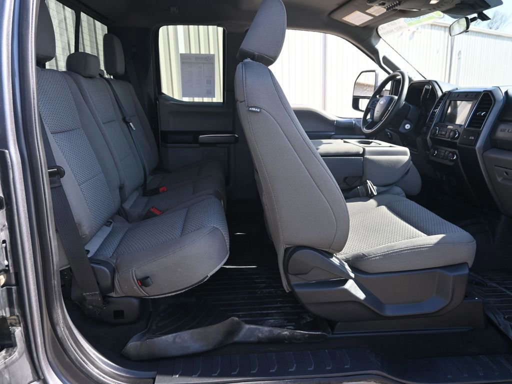 Used 2022 Ford F350 XLT w/ XLT Premium Package image 13