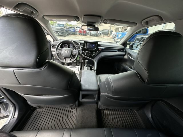 Used 2024 Toyota Camry SE image 28