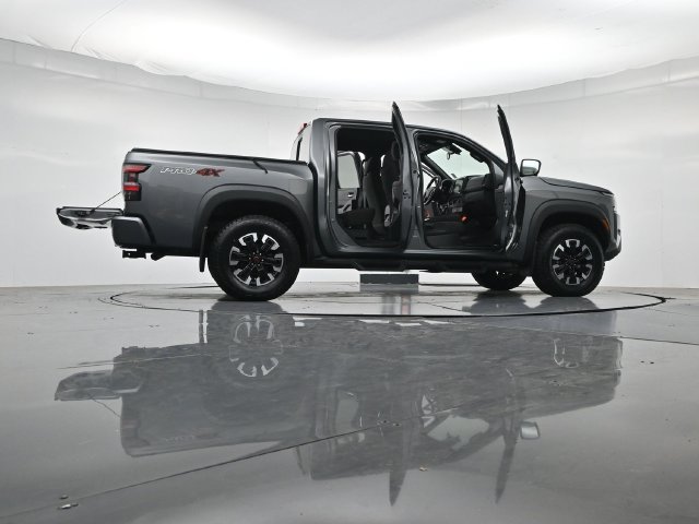Used 2023 Nissan Frontier PRO-4X w/ Pro Convenience Package AWD/4WD image 53