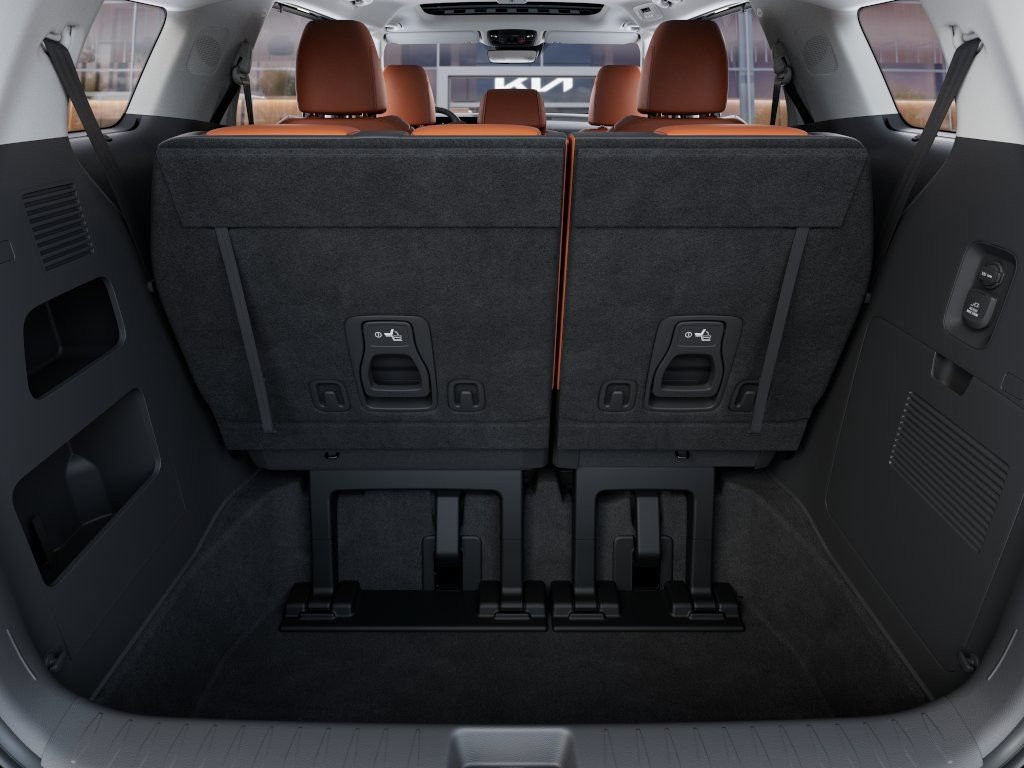 New 2027 Kia Carnival SX FWD image 21